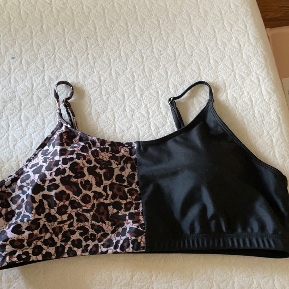 Black and cheetah swim top